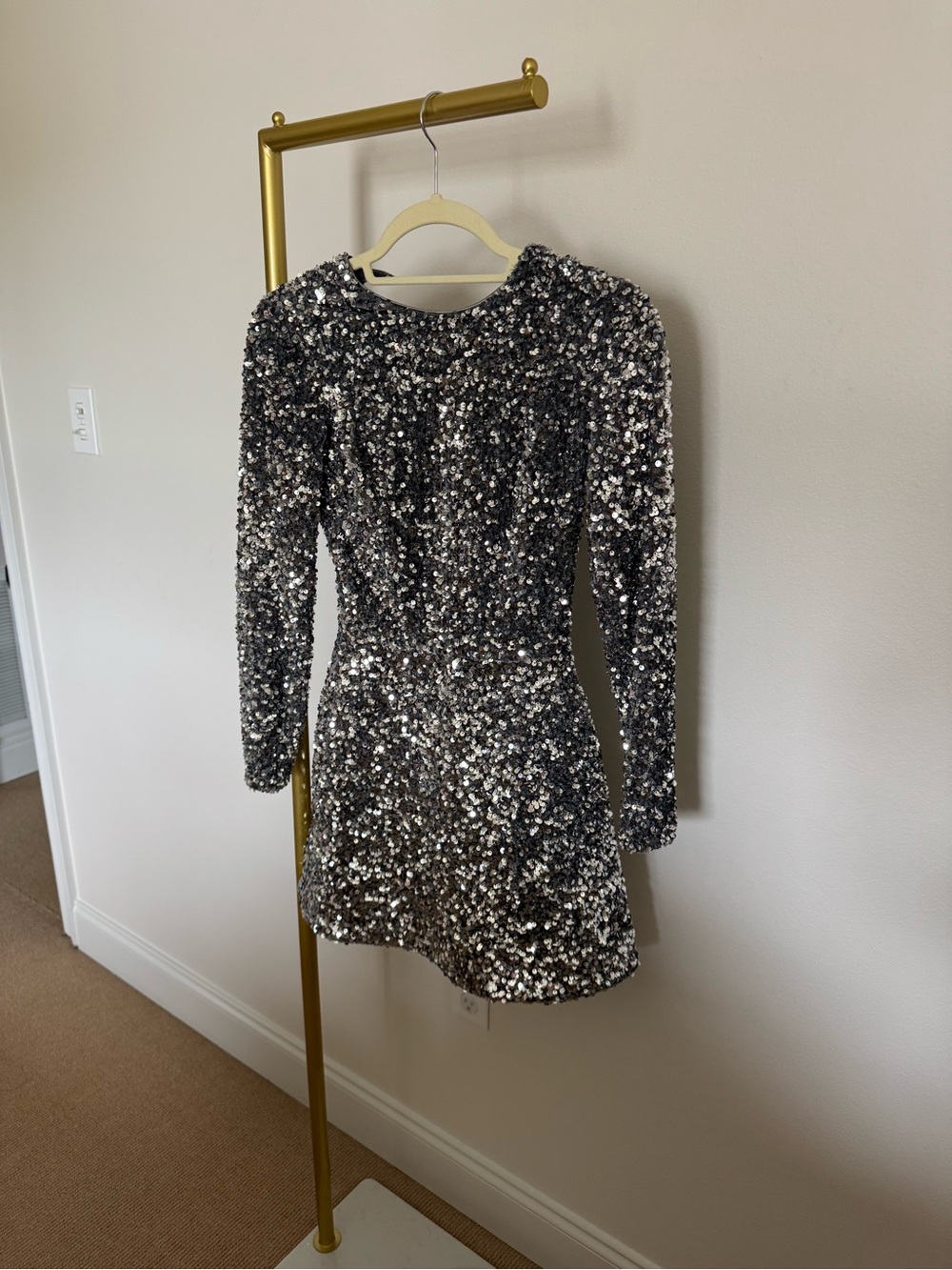 Helsi Long-Sleeve Silver Sequin Mini Dress